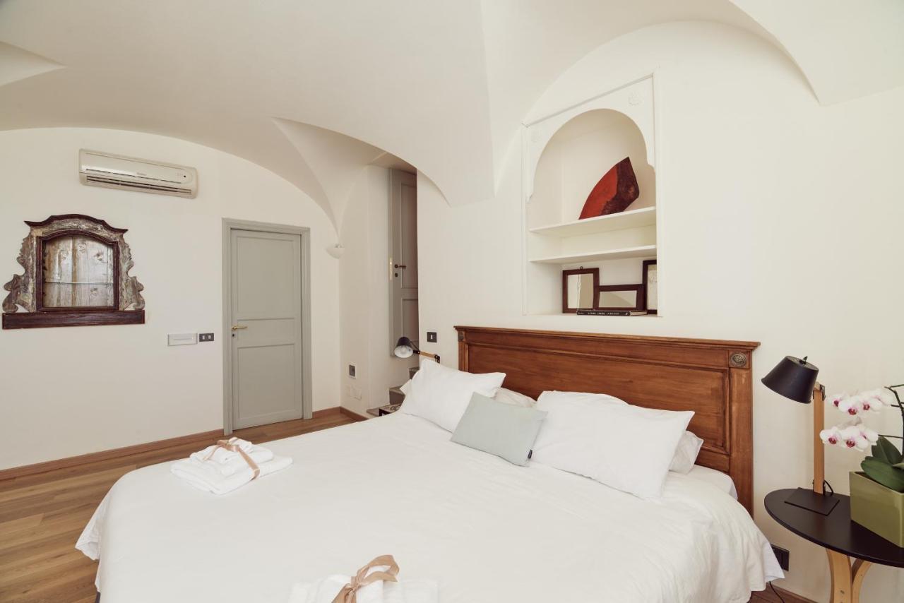 L' Hotellerie Easy Suites Palermo Exterior foto